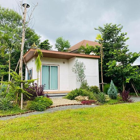 Homdoiintr Farmstay ฮ่อมดอยอินทร์ ฟาร์มสเตย์ Ban Huai Kaeo Eksteriør bilde