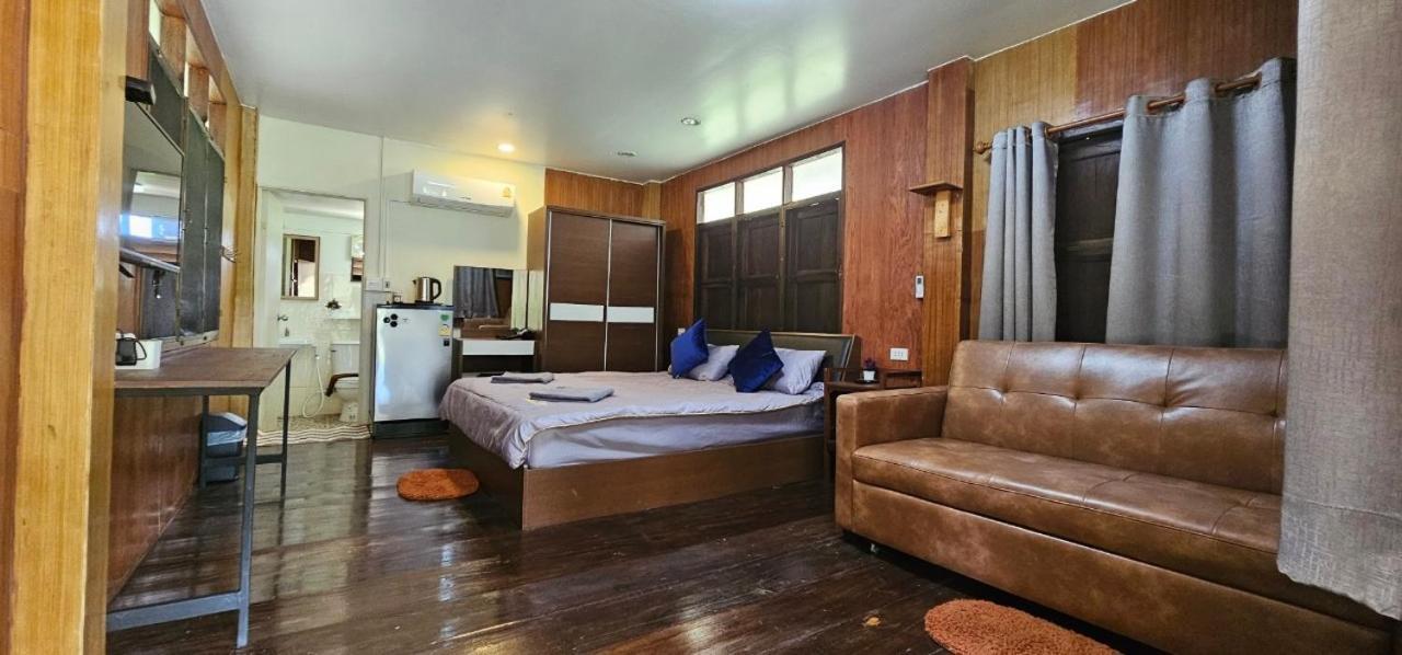 Homdoiintr Farmstay ฮ่อมดอยอินทร์ ฟาร์มสเตย์ Ban Huai Kaeo Eksteriør bilde