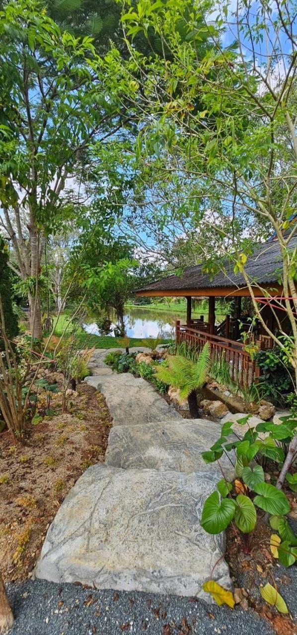Homdoiintr Farmstay ฮ่อมดอยอินทร์ ฟาร์มสเตย์ Ban Huai Kaeo Eksteriør bilde